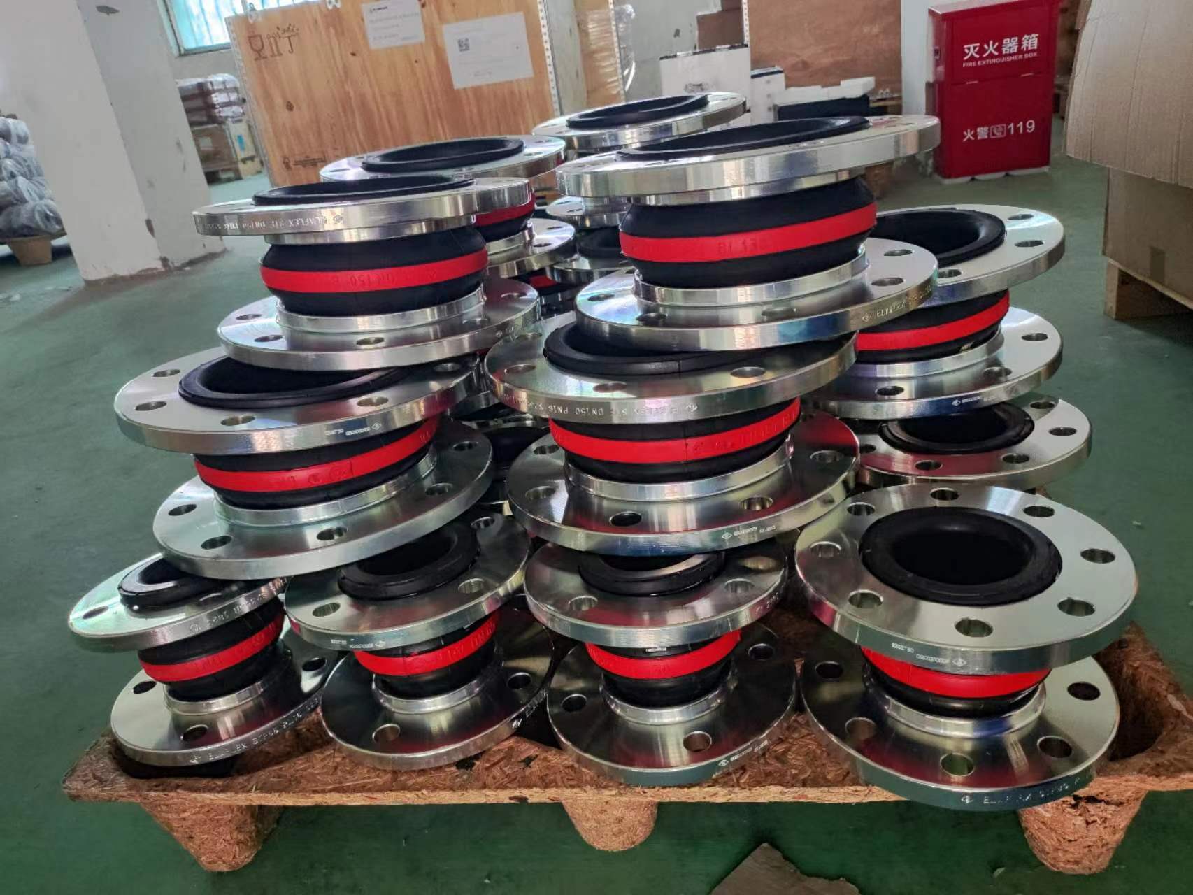elaflex 橡胶膨胀节用于管道系统